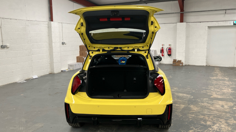 MINI Cooper 135kW E Sport 41kWh 3dr Auto Electric Hatchback